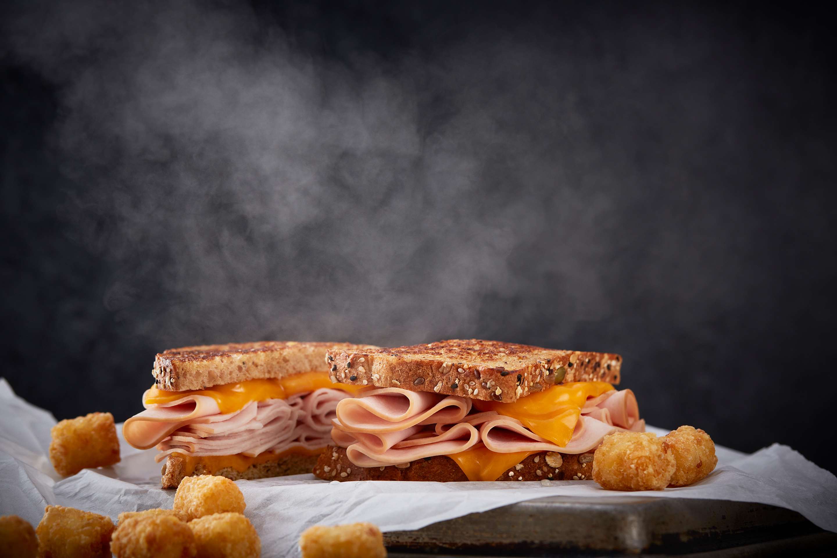 Kitchen and Bar | Drury Inn & Suites Phoenix Happy Valley