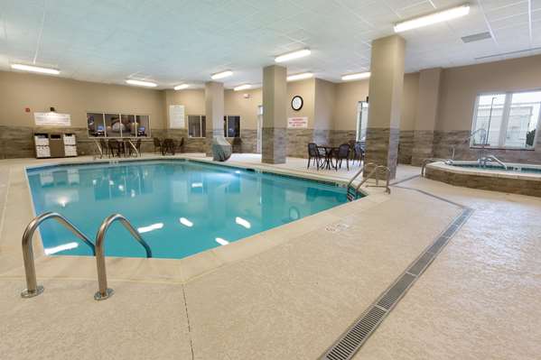 Pool - Drury Inn & Suites North Louisville - I-71, Exit 9
