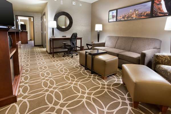  - Drury Inn & Suites North Louisville - I-71, Exit 9