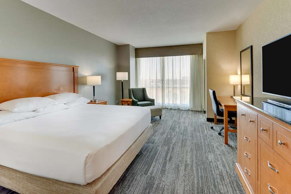 Drury Inn & Suites near Universal Orlando Resort, photo 3