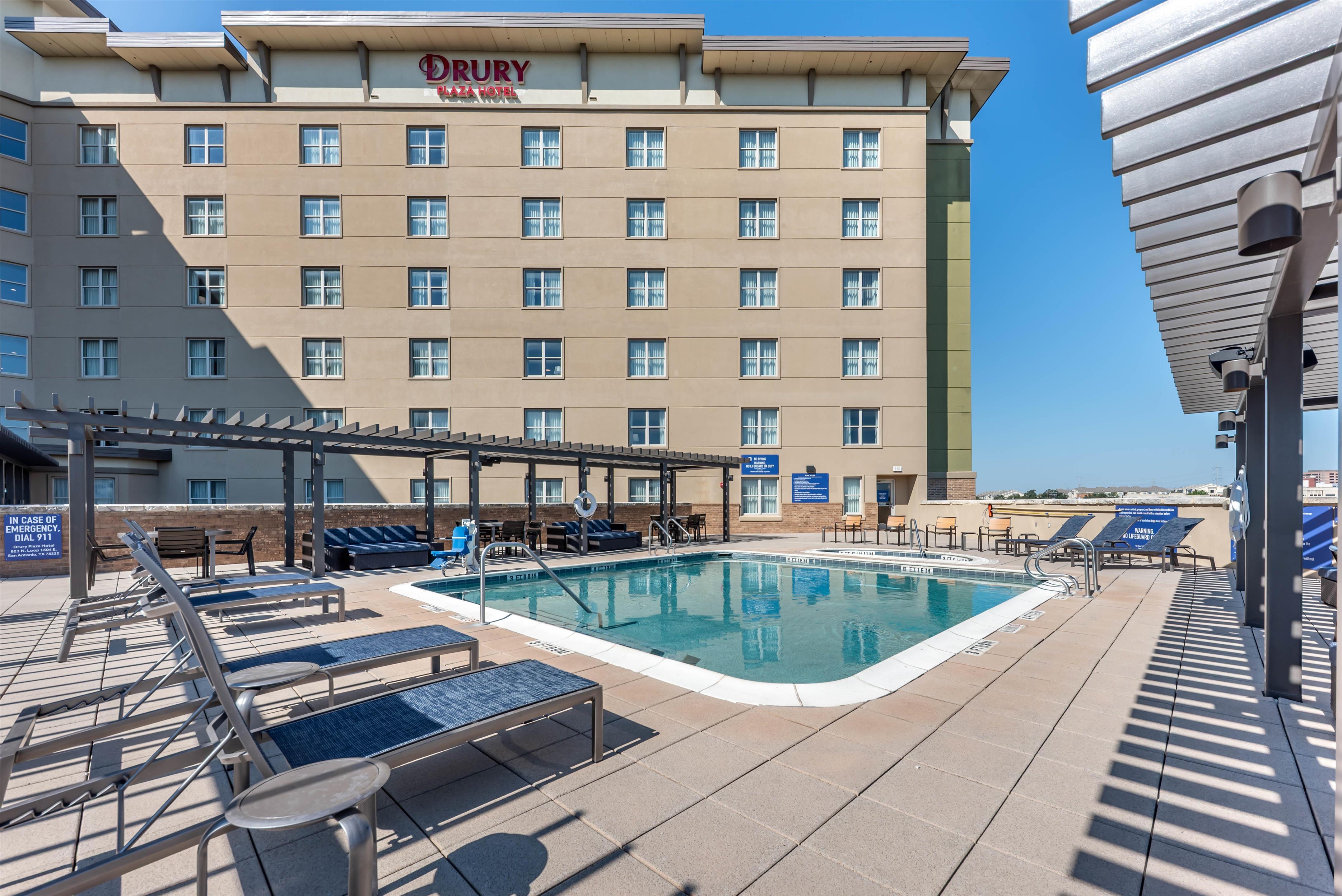 Pool | Drury Plaza Hotel San Antonio North Stone Oak