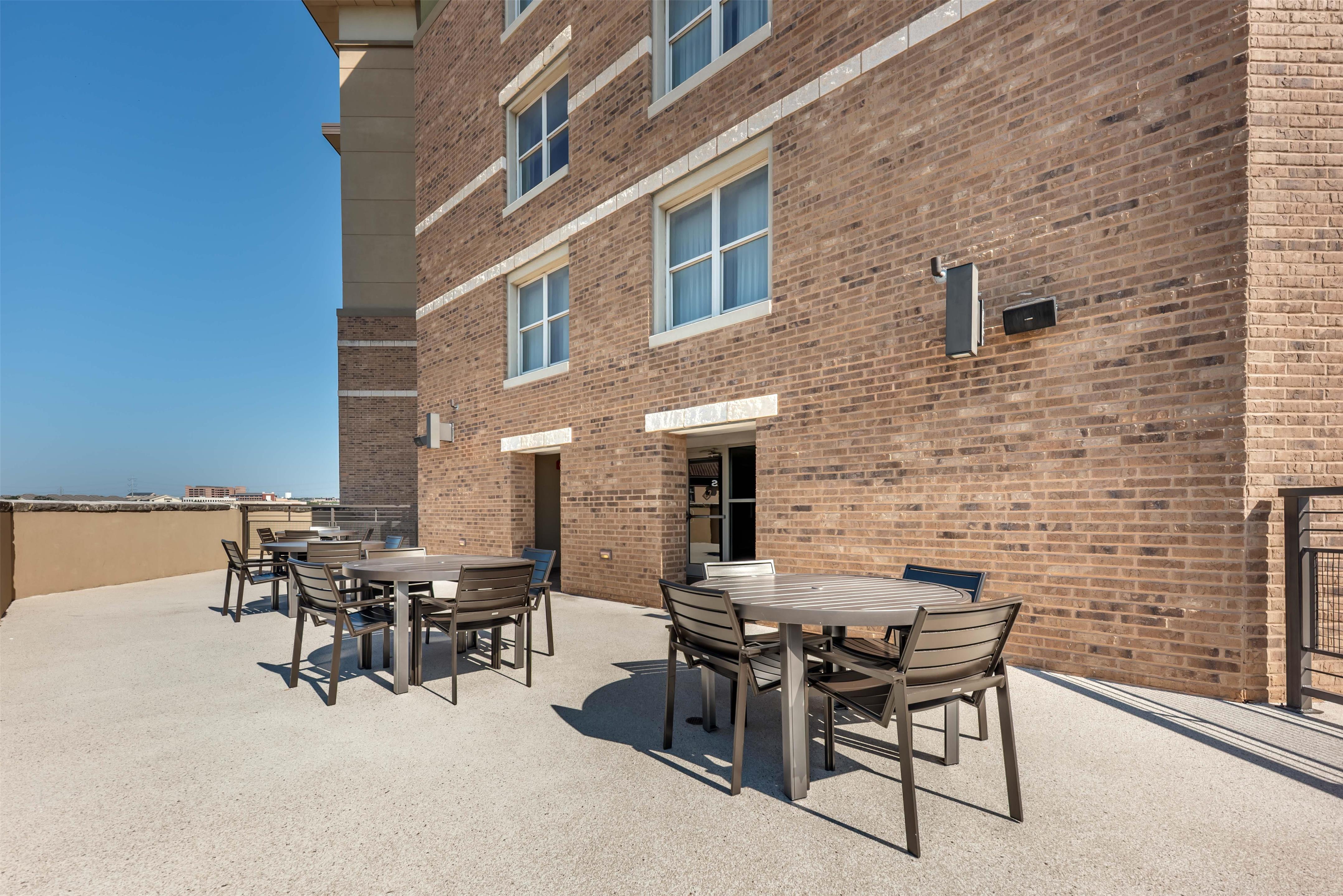 Pool | Drury Plaza Hotel San Antonio North Stone Oak