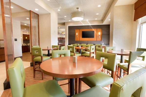 Amenities - Drury Inn & Suites Tempe - I-10, Exit 158