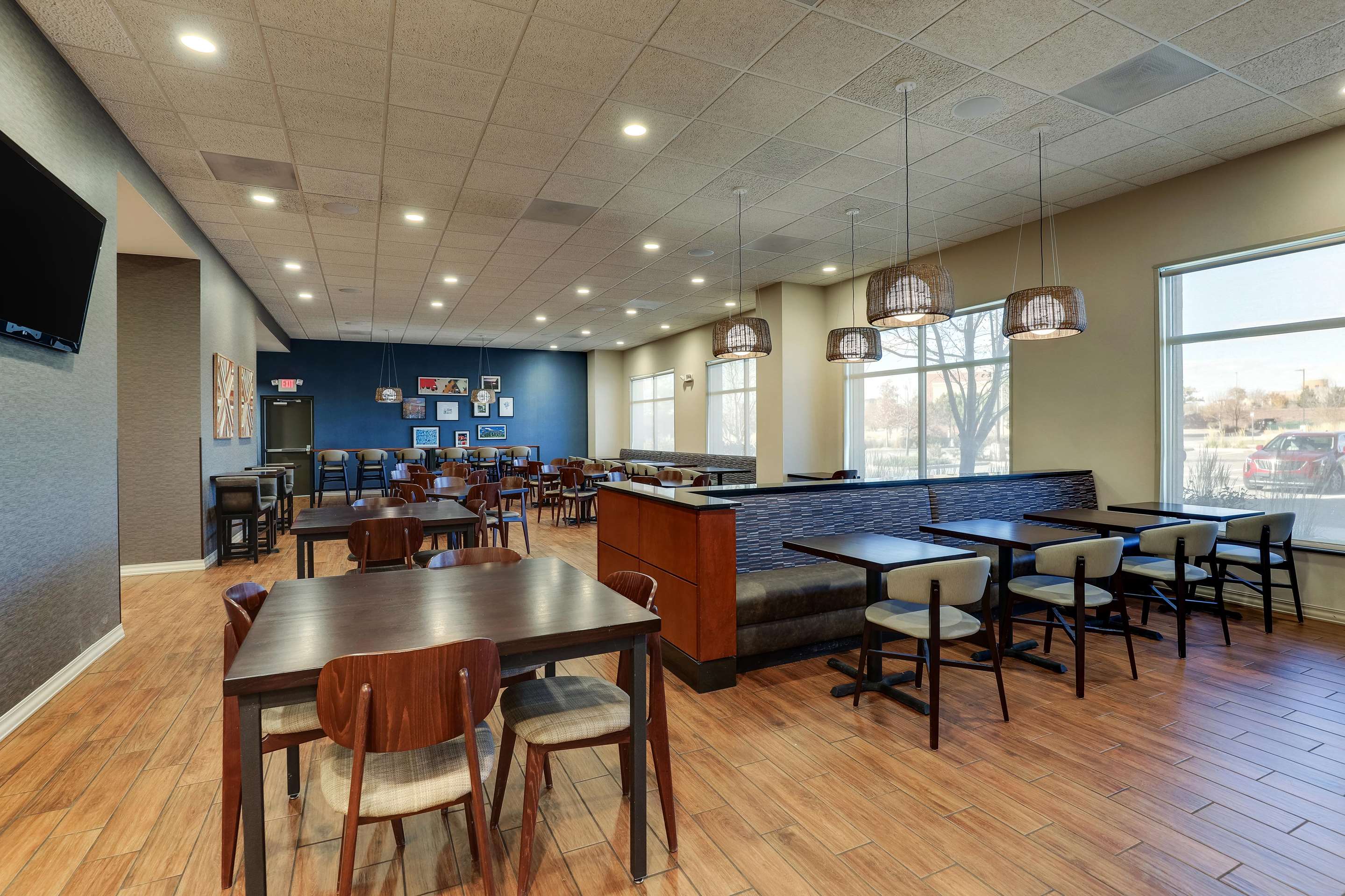 Dining Area | Drury Inn & Suites Denver Westminster