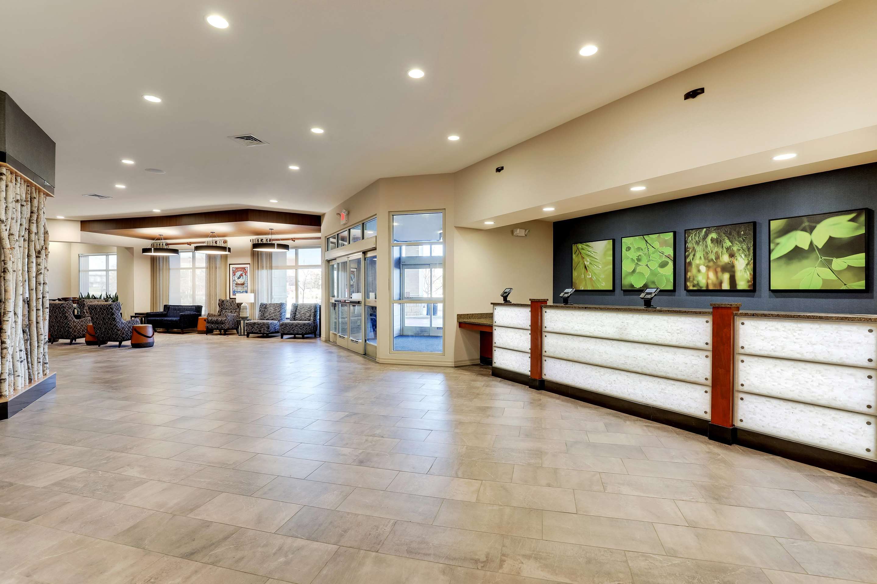 Lobby | Drury Inn & Suites Denver Westminster