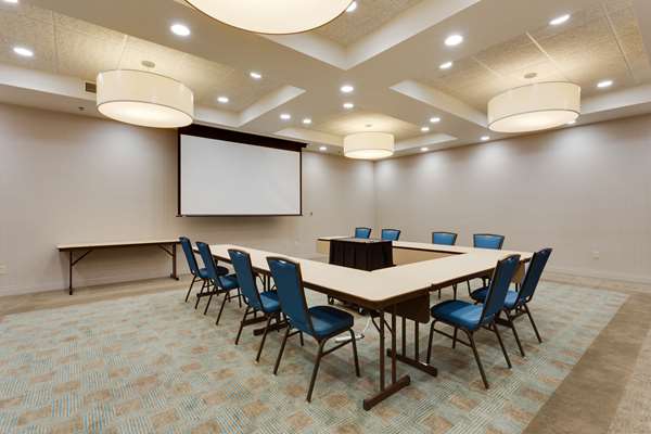  - Drury Inn & Suites Brentwood - I-64, Exit 31B