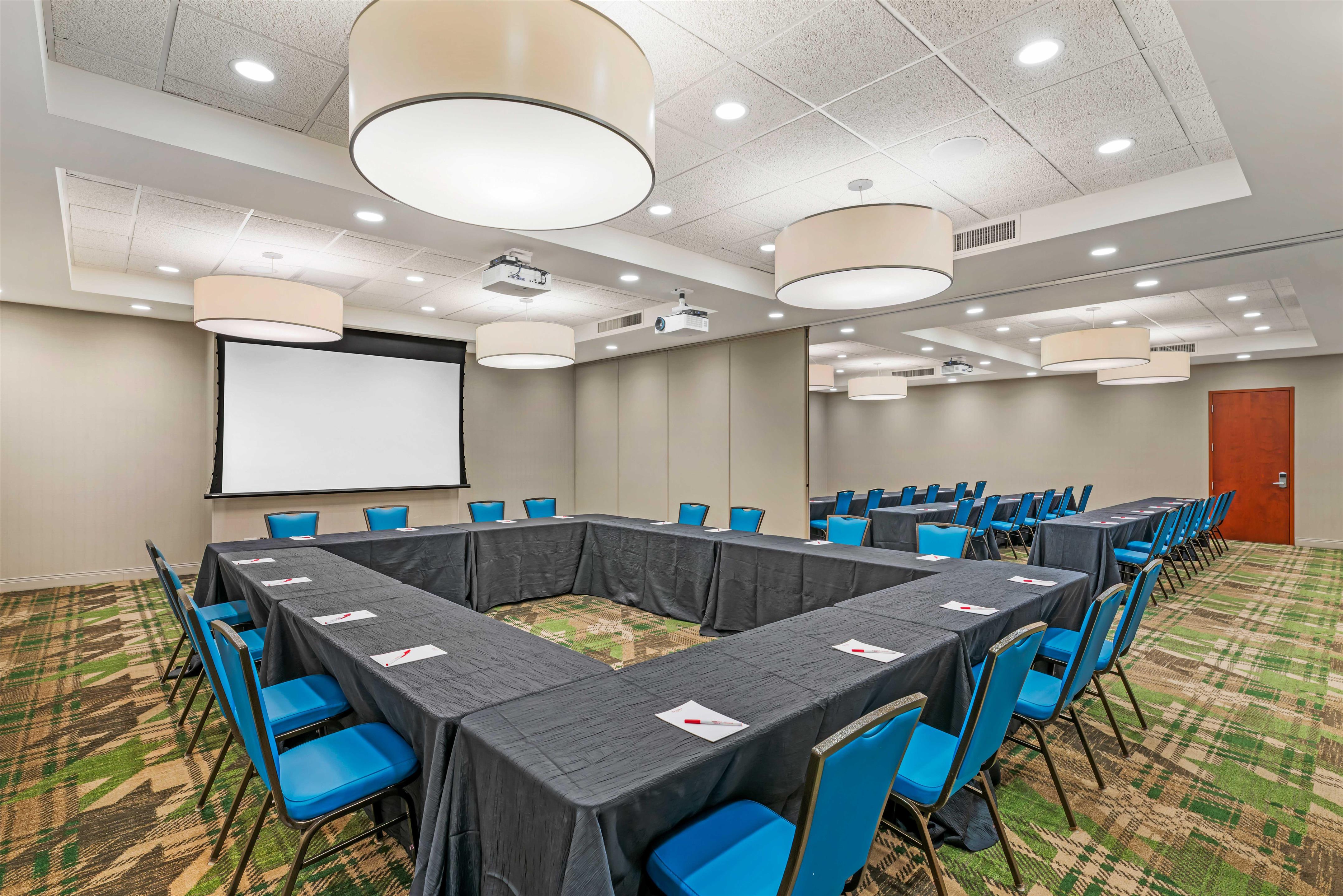meeting | Drury Inn & Suites St. Louis Brentwood