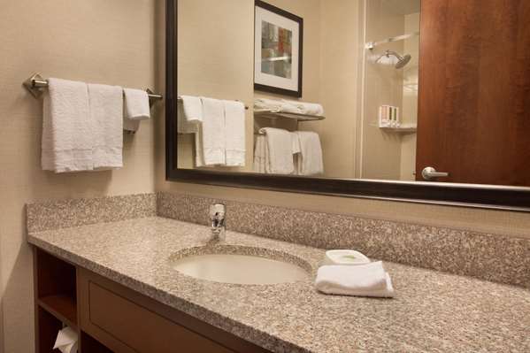  - Drury Inn & Suites Stapleton Denver - I-70, Exit 279B
