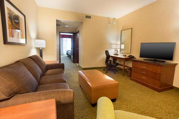  - Drury Inn & Suites Stapleton Denver - I-70, Exit 279B