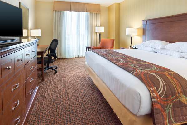  - Drury Inn & Suites Mt Vernon - I-57 & I-64, Exit 95