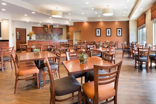 Restaurant - Drury Inn & Suites Mt Vernon - I-57 & I-64, Exit 95