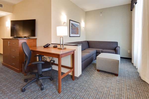  - Drury Inn & Suites Mt Vernon - I-57 & I-64, Exit 95