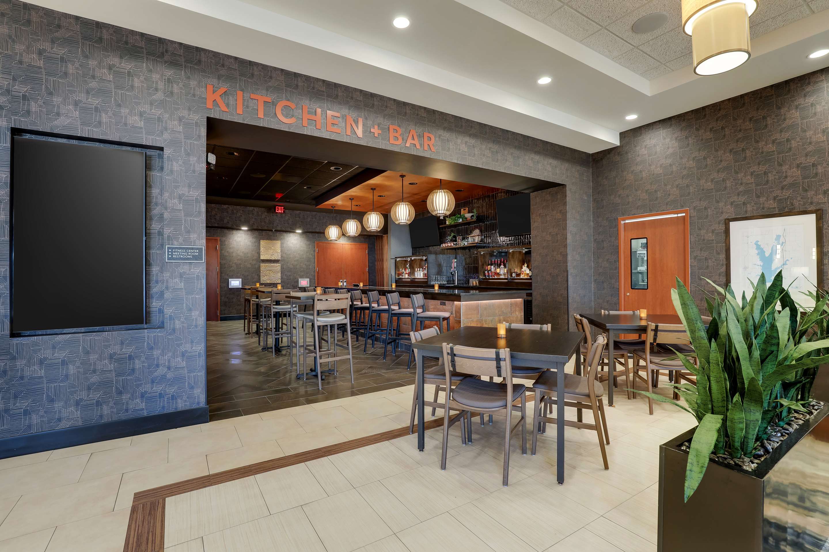 Kitchen Bar