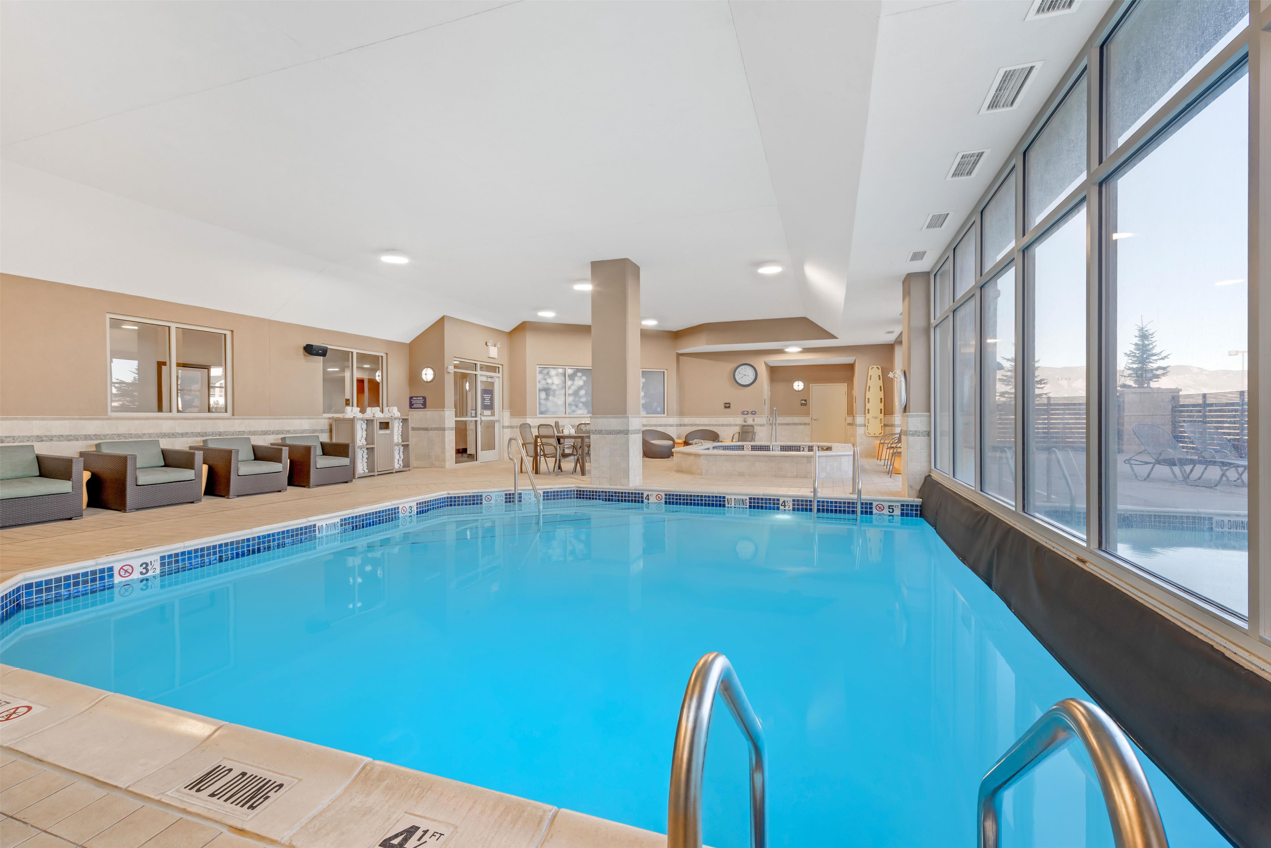 pool | Drury Inn & Suites Colorado Springs Near the Air Force Academy