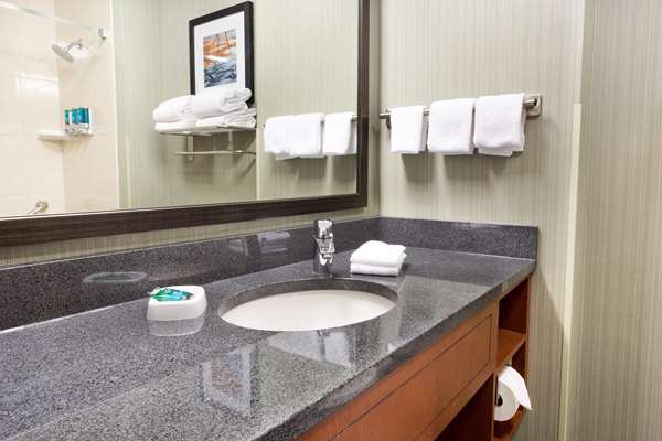  - Drury Inn & Suites Grand Rapids