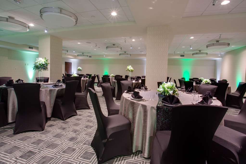 Pittsburgh Plaza Hotel