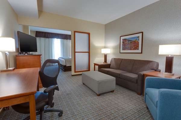  - Drury Plaza Hotel St Charles - I-70, Exit 229B