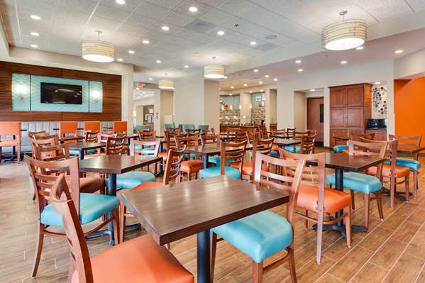 Restaurant - Drury Inn & Suites Ft Myers - I-75, Exit 128