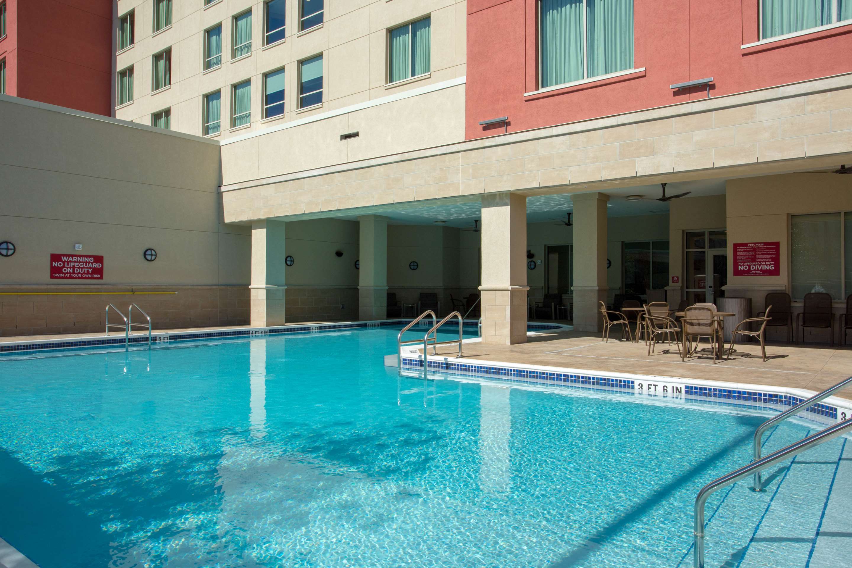 Outdoor Pool | Drury Inn & Suites Gainesville
