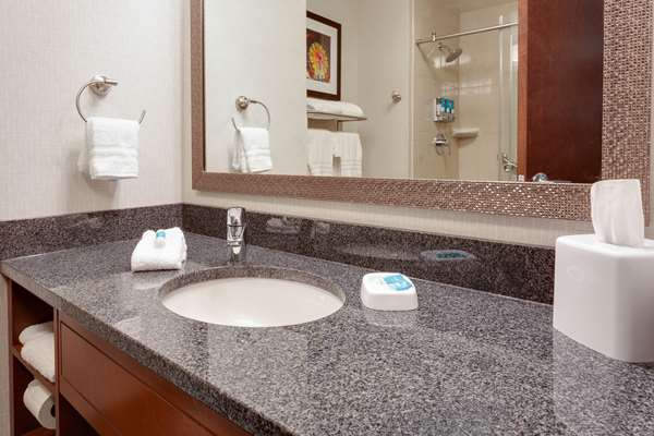  - Drury Plaza Hotel East Columbia - I-70, Exit 128A