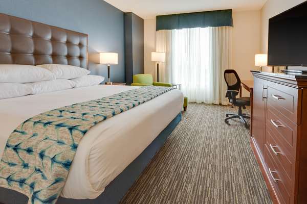  - Drury Plaza Hotel East Columbia - I-70, Exit 128A