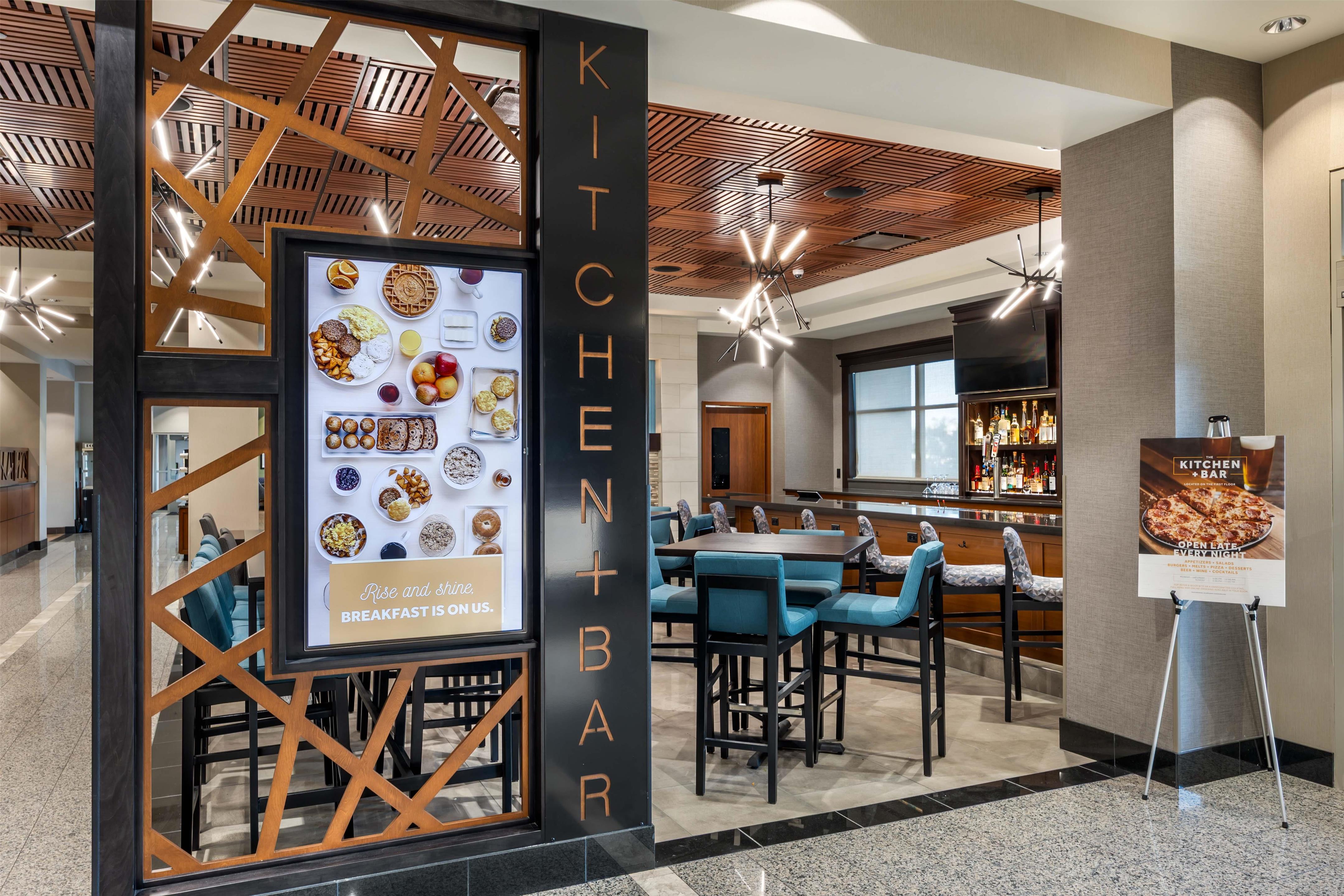 KitchenBar | Drury Plaza Hotel Columbia East
