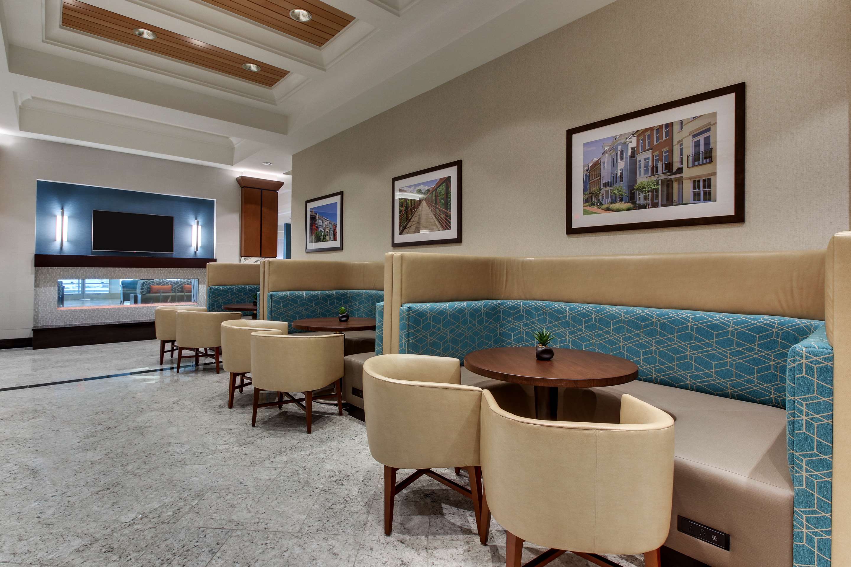 Lobby | Drury Plaza Hotel Richmond