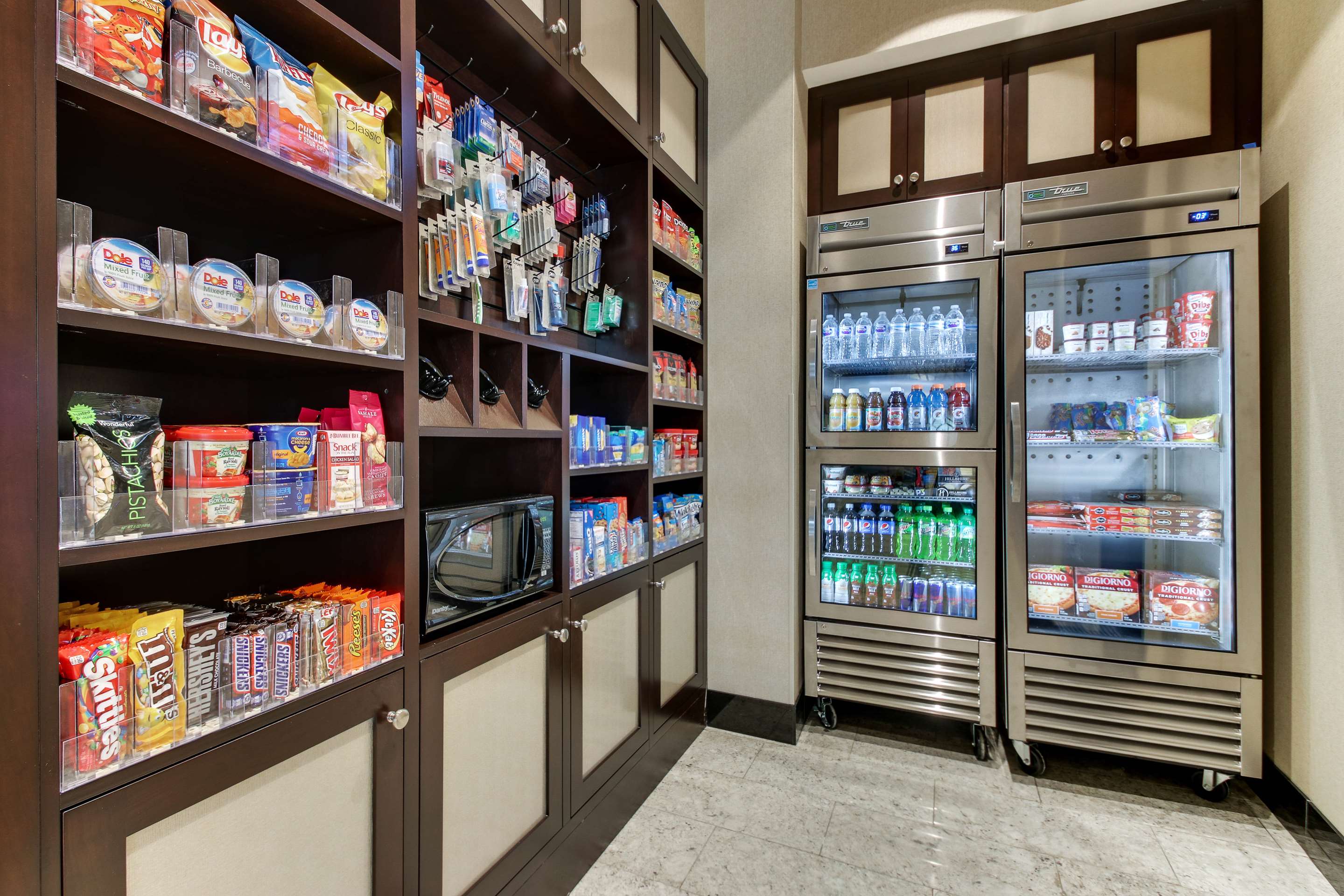 Marketplace | Drury Plaza Hotel Richmond