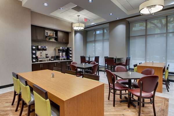 Amenities - Drury Plaza Hotel Downtown Milwaukee - I-794, Exit 1E