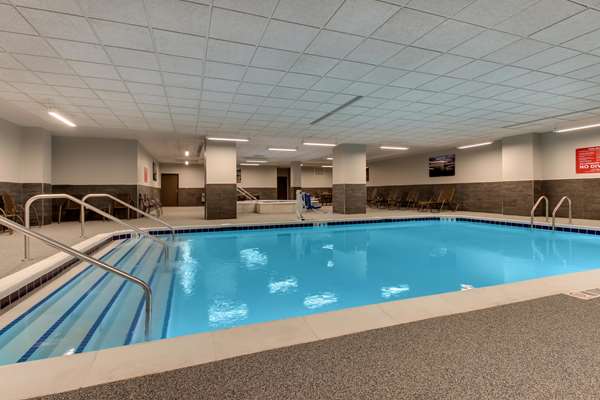 Pool - Drury Plaza Hotel Downtown Milwaukee - I-794, Exit 1E