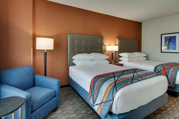  - Drury Inn & Suites West Knoxville - I-40 & I-75, Exit 378