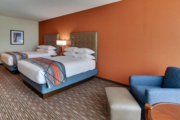  - Drury Inn & Suites West Knoxville - I-40 & I-75, Exit 378