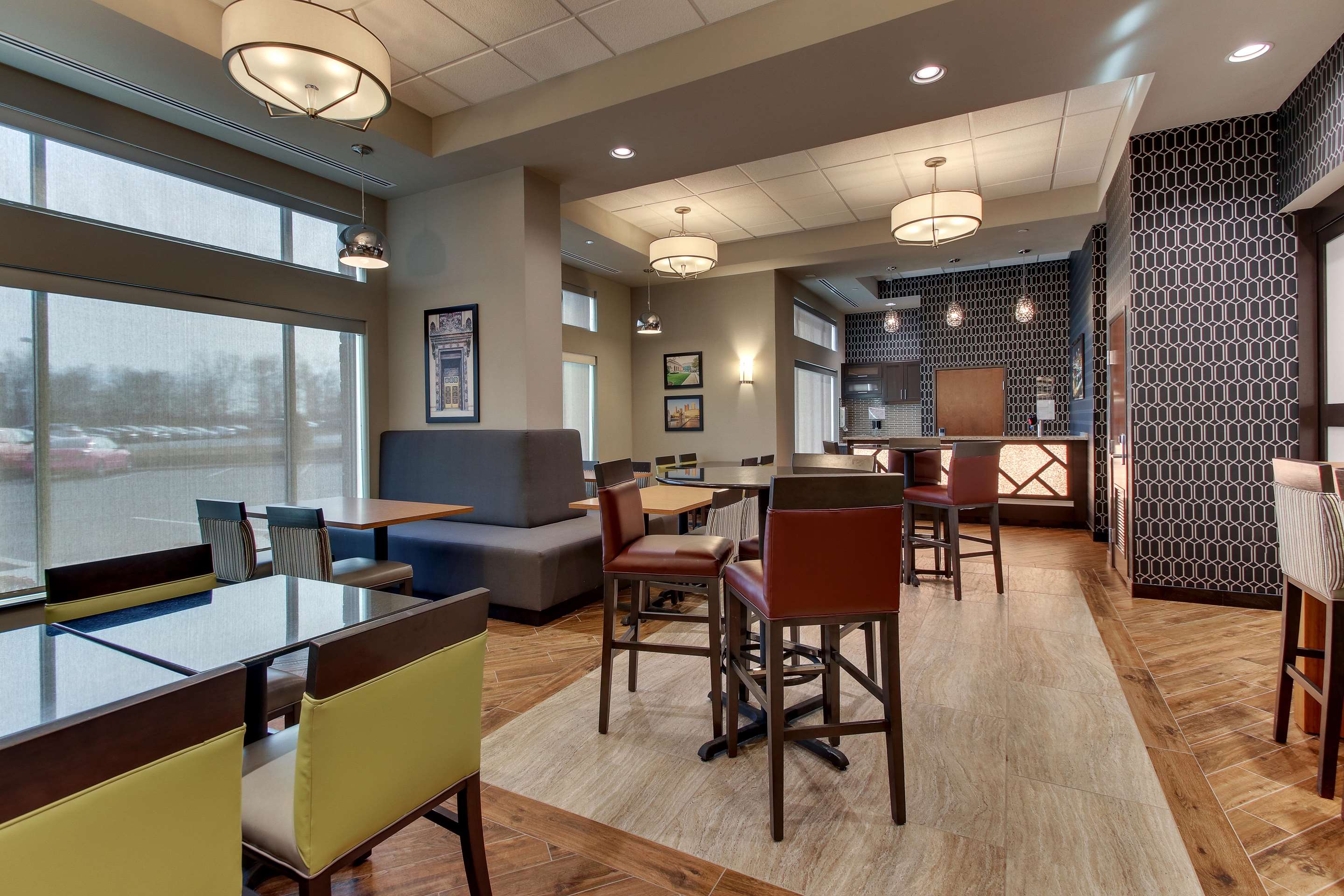 Dining Area | Drury Inn & Suites Columbus Polaris