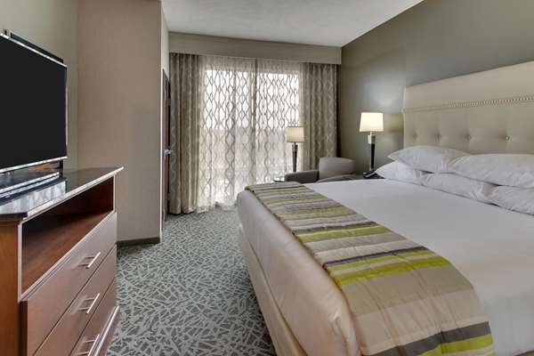 Suite - Drury Inn & Suites Columbus - I-71, Exit 121