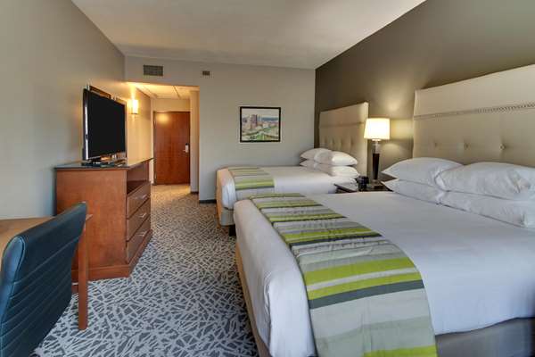  - Drury Inn & Suites Columbus - I-71, Exit 121