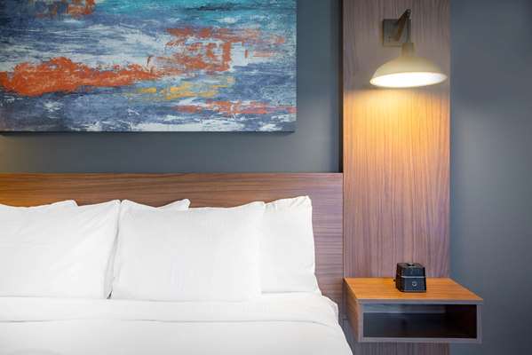  - La Quinta Inn & Suites Oxford