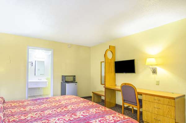  - Rodeway Inn Metairie