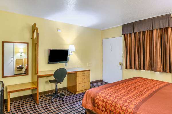  - Rodeway Inn Metairie