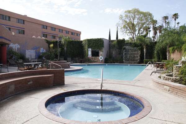Pool - Ramada Viscount Suites Tucson