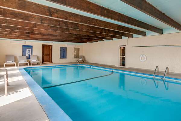 Pool - Rodeway Inn & Suites Ontario - I-84, Exit 376