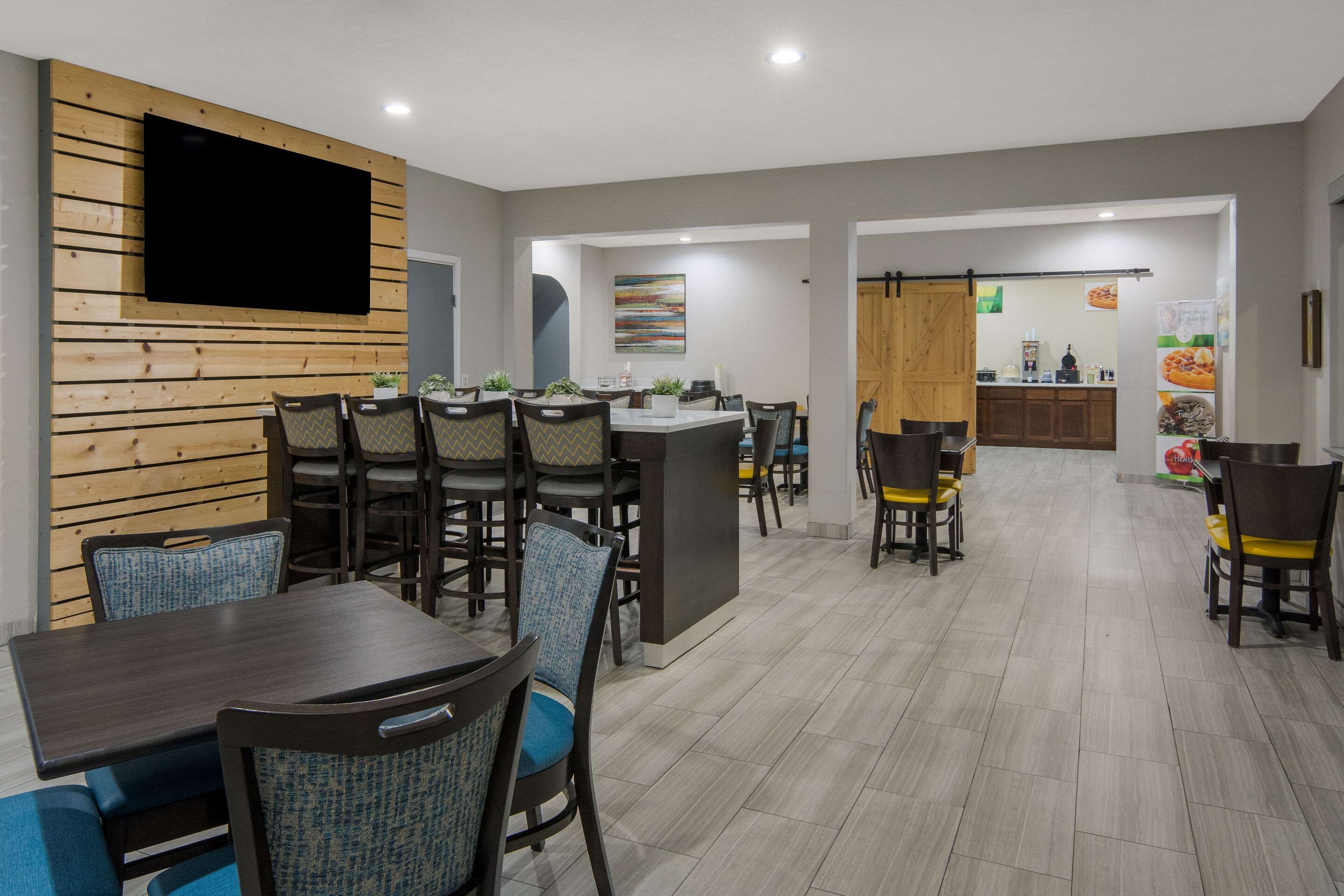 Breakfast area