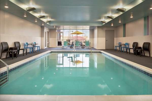 Pool - Home2 Suites by Hilton Dayton Beavercreek