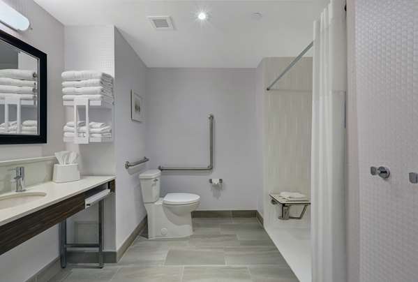  - Hampton Inn Peterborough