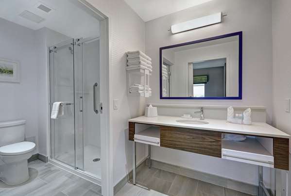  - Hampton Inn Peterborough