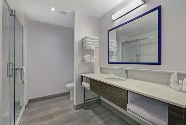  - Hampton Inn Peterborough