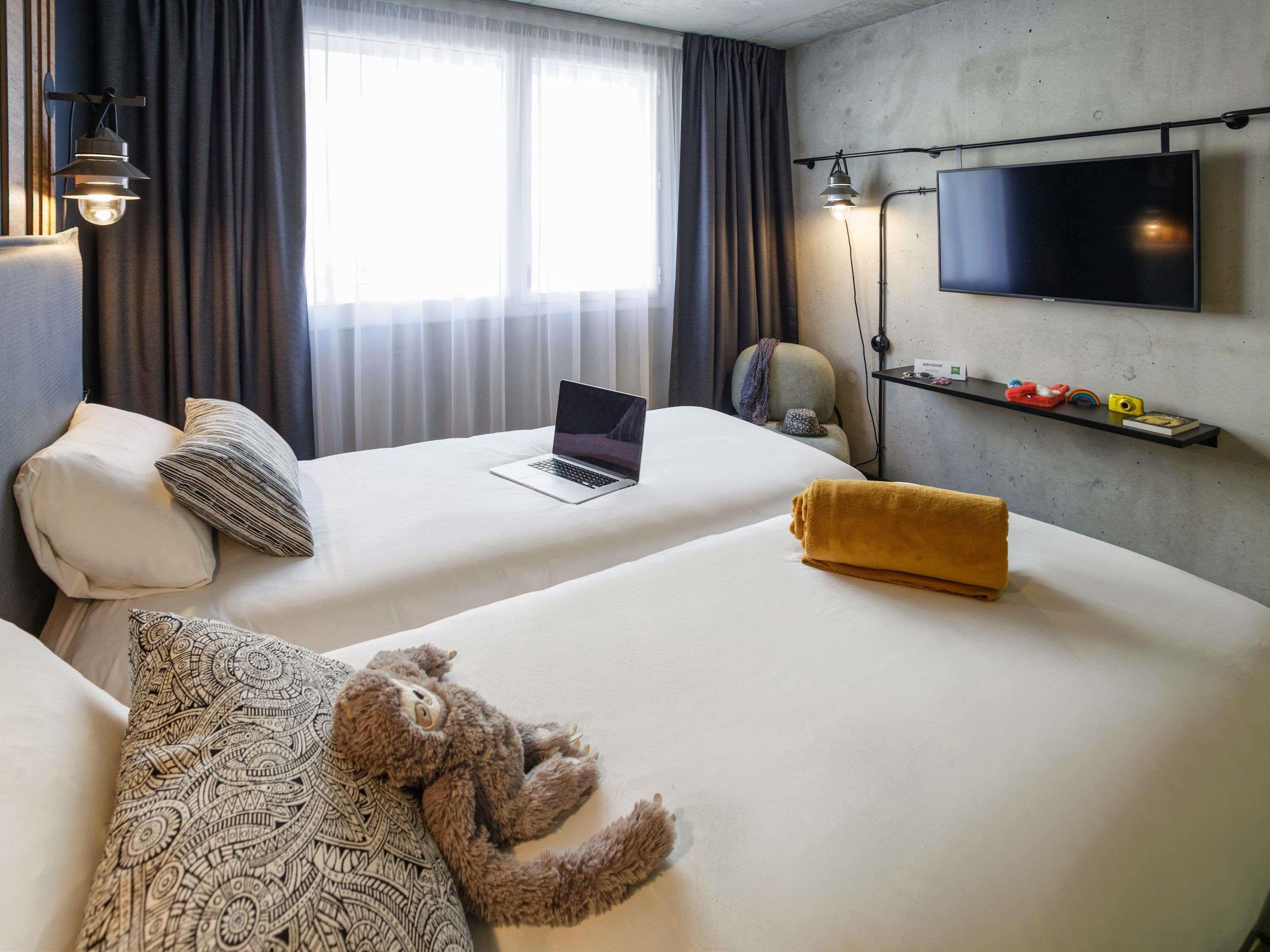 ibis Styles Amiens Centre Room Type - Standard room with 2 single beds