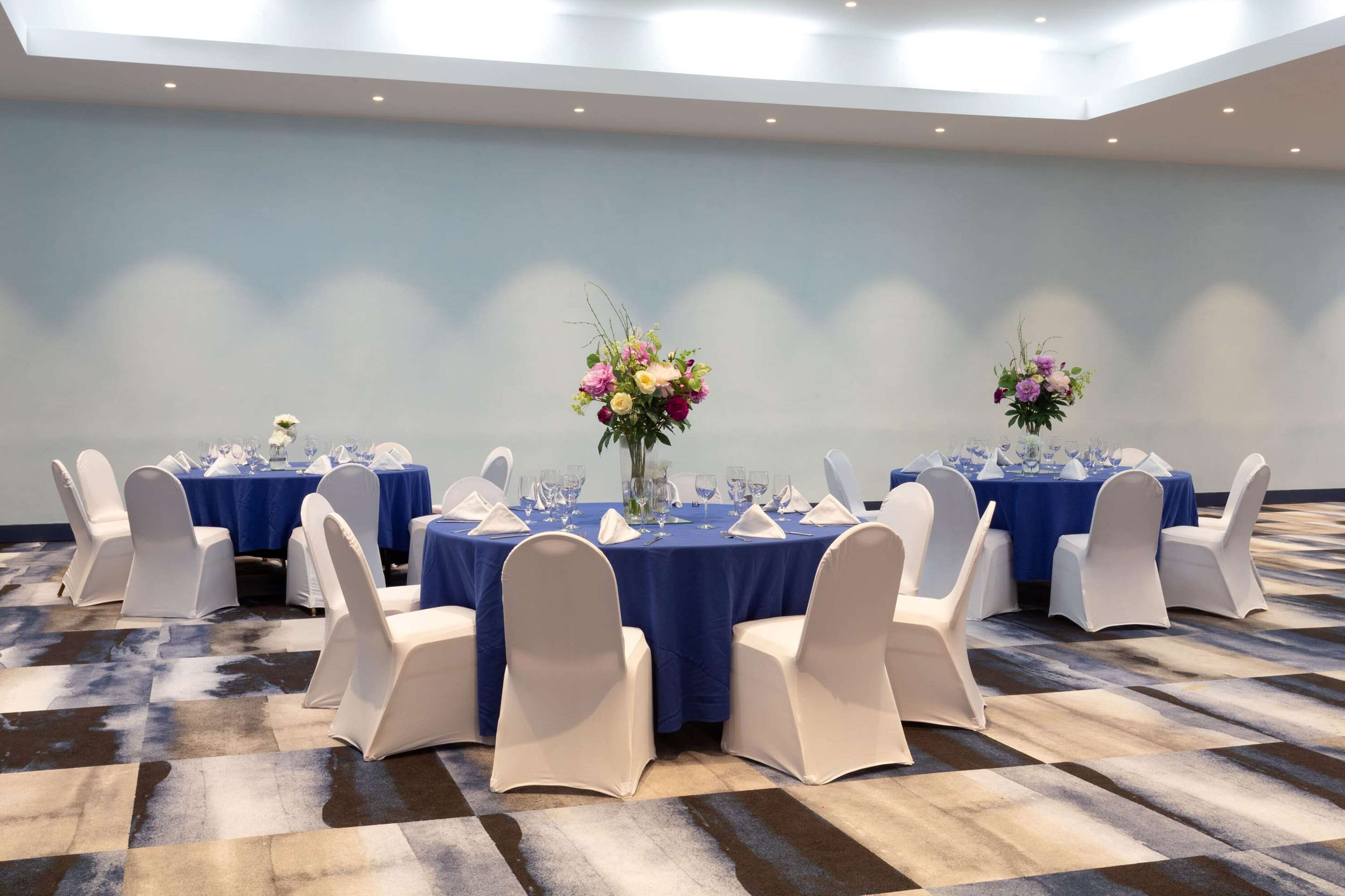 Meeting Room | Ramada by Wyndham Hartford North / Bradley Airport