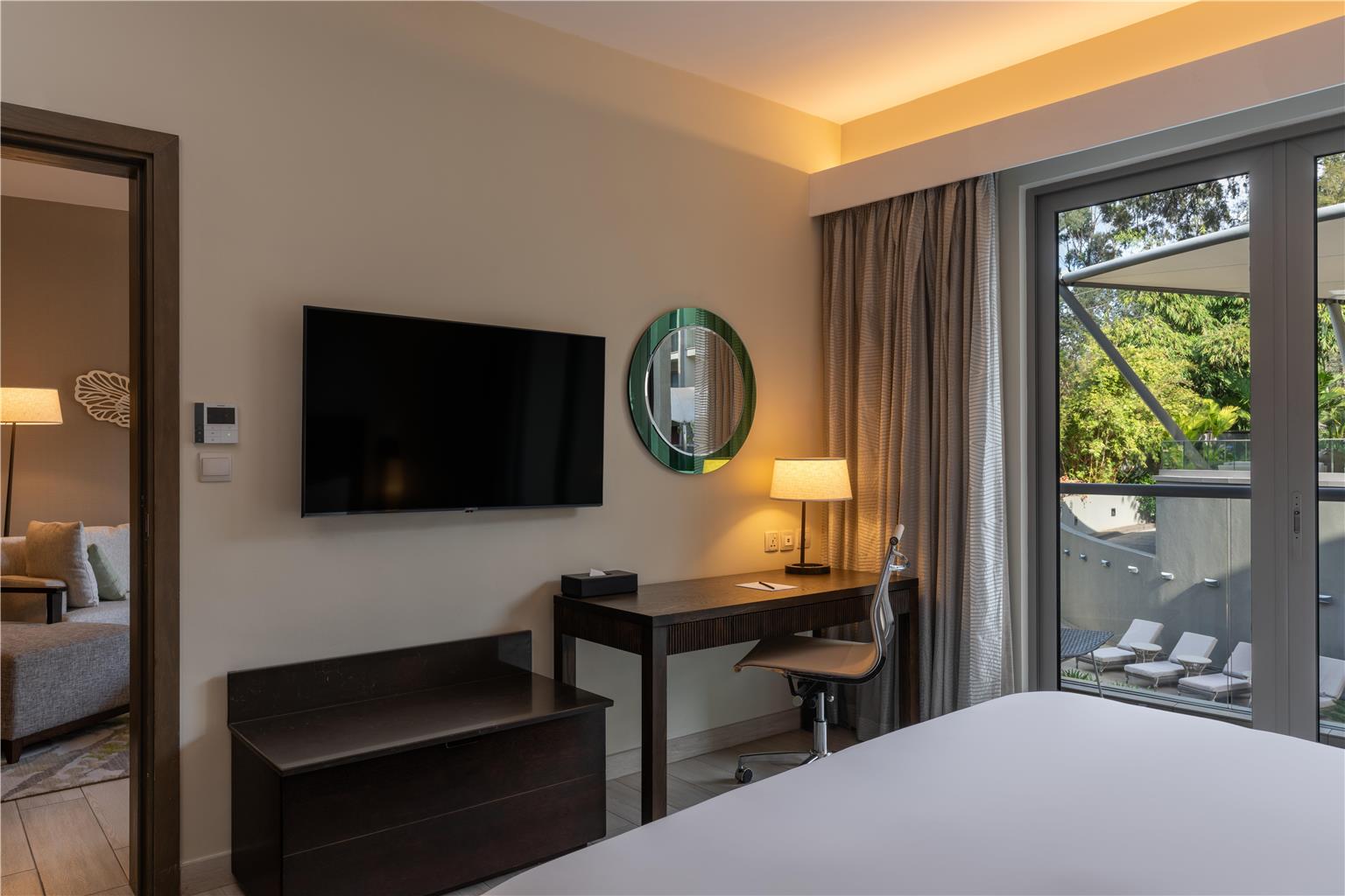 Radisson Blu Hotel & Residence, Nairobi Arboretum