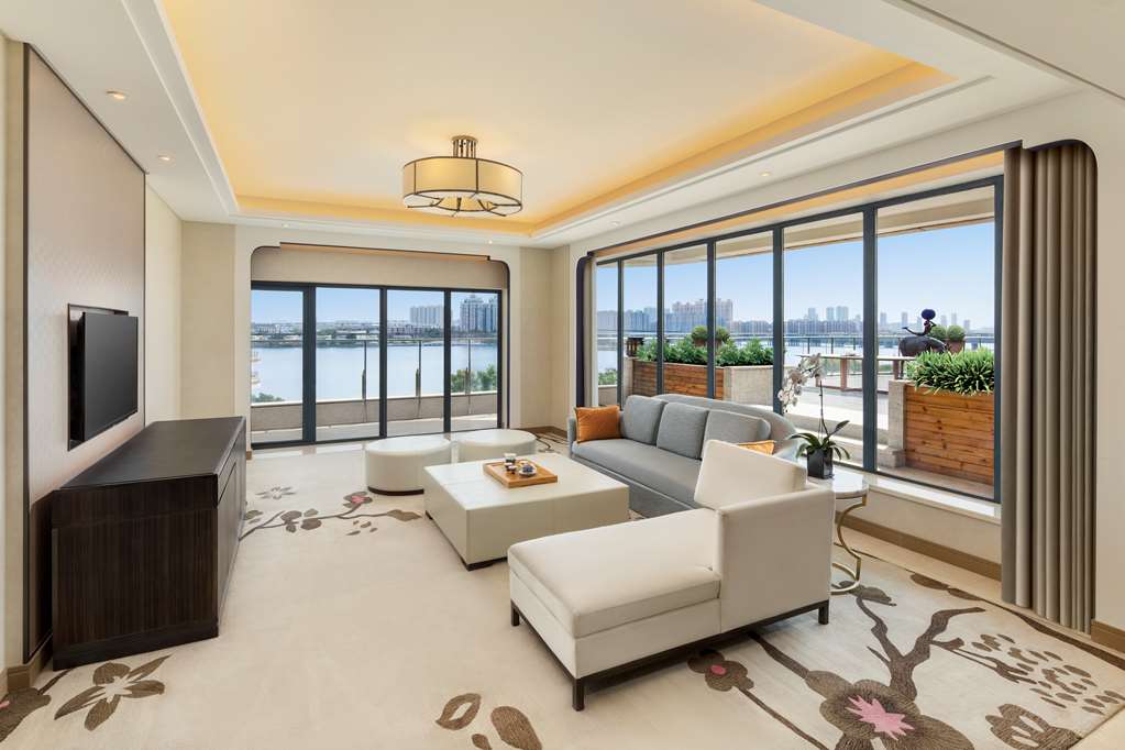RADISSON BLU HOTEL WUHAN ETD ZONE-guestroom-Guest Room,Suite,On-Site,Outdoor/Exterior,Exterior View of Building.jpg