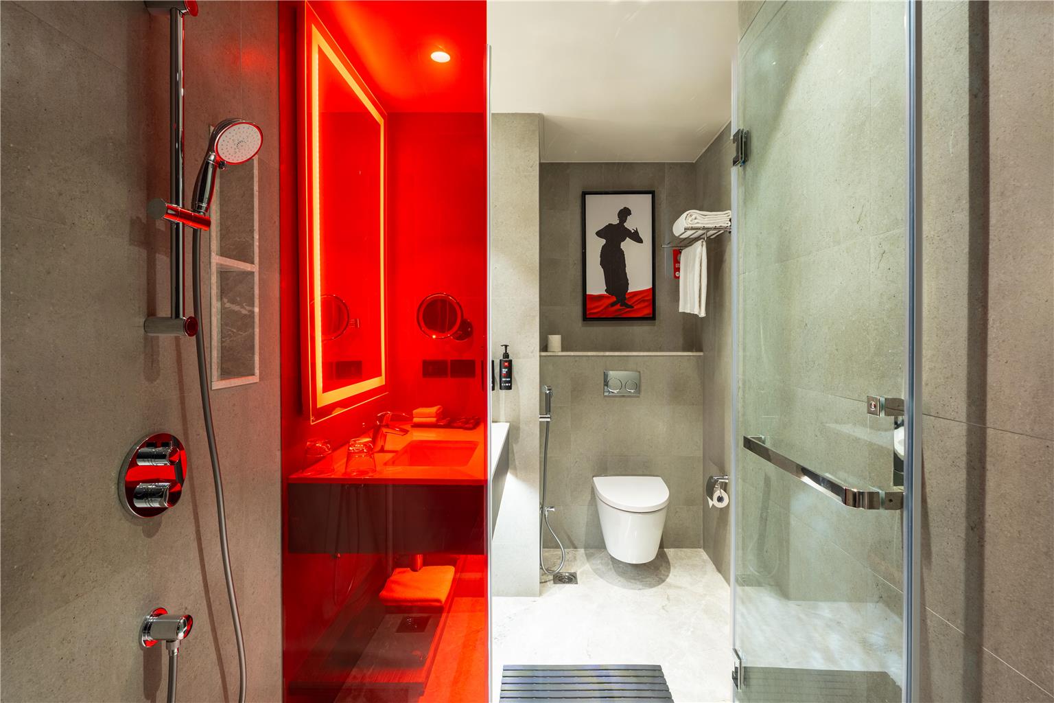 RADISSON RED INDORE-guestroom-Guest Room,Bathroom,On-Site.jpg